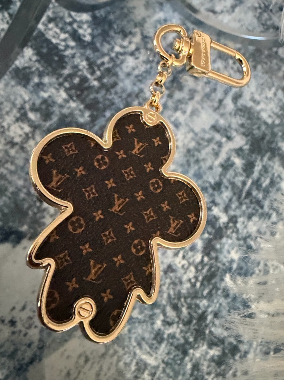 LV Vivienne Bag Charm - Picture 6 of 7